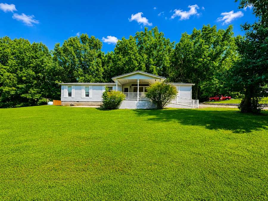 Country Living on 27 Acres +/- in Hardin County, Illinois